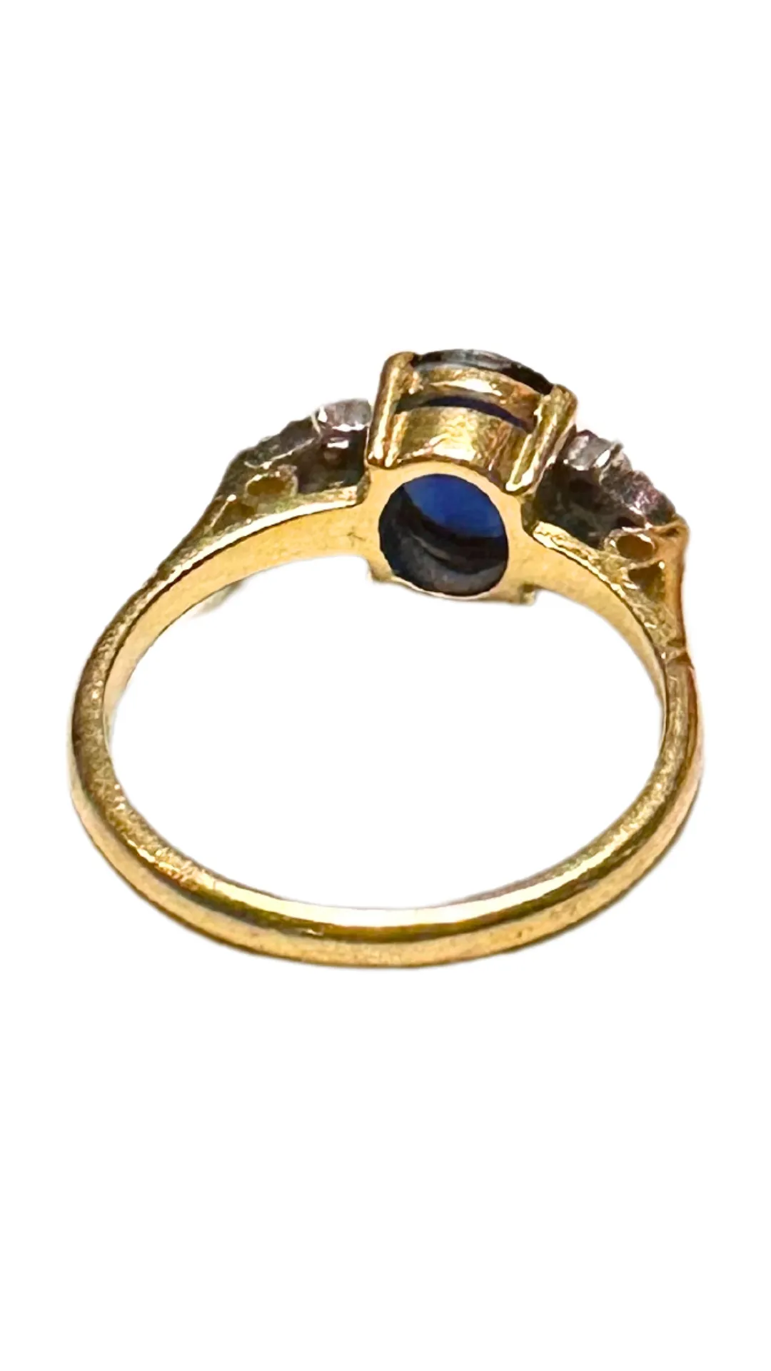 1009 9ct  Sapphire Ring