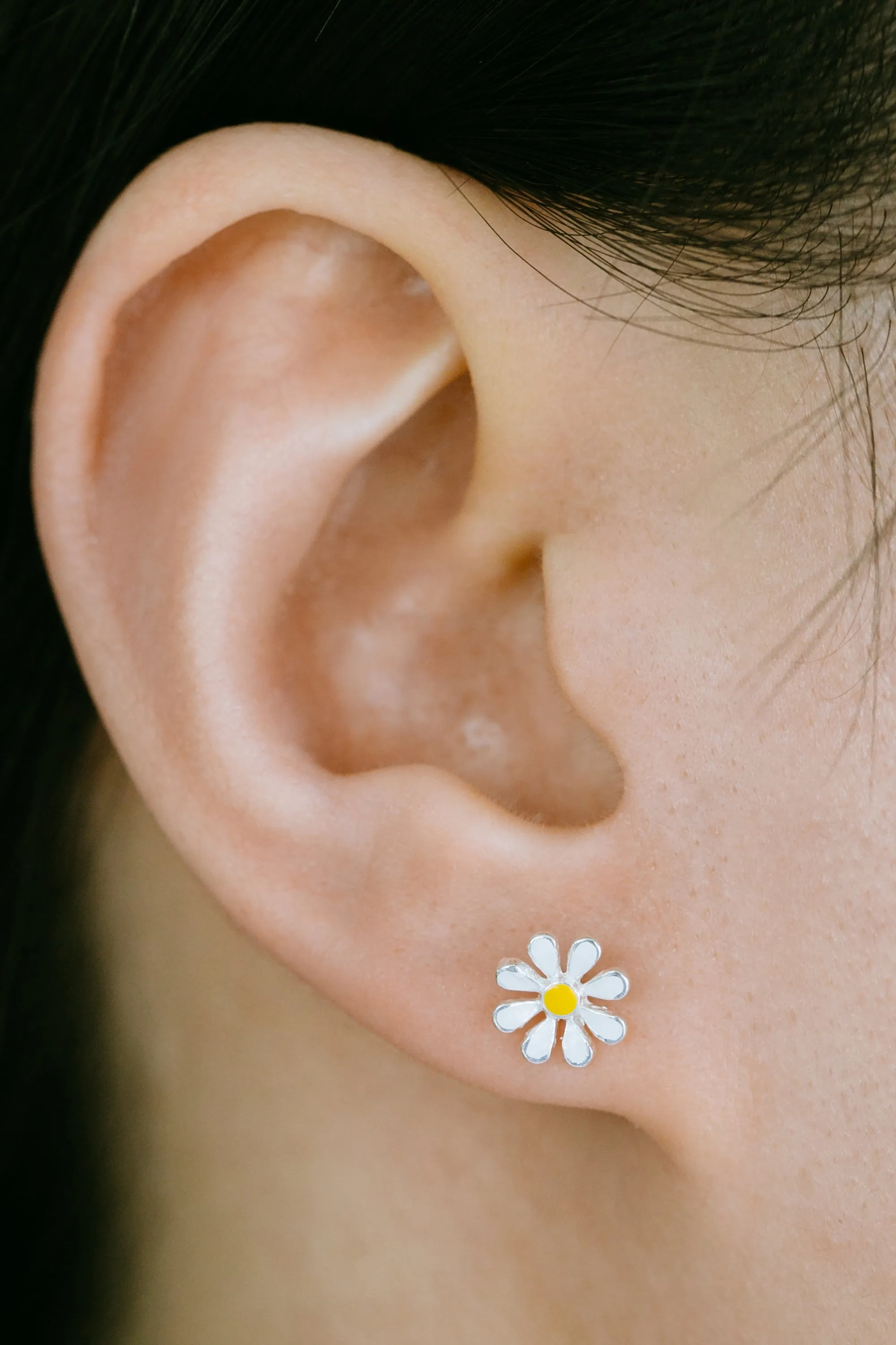 14k Gold Plated Simulated Flower Style Ear Barbell Ball Stud Earring Piercing Stainless Steel