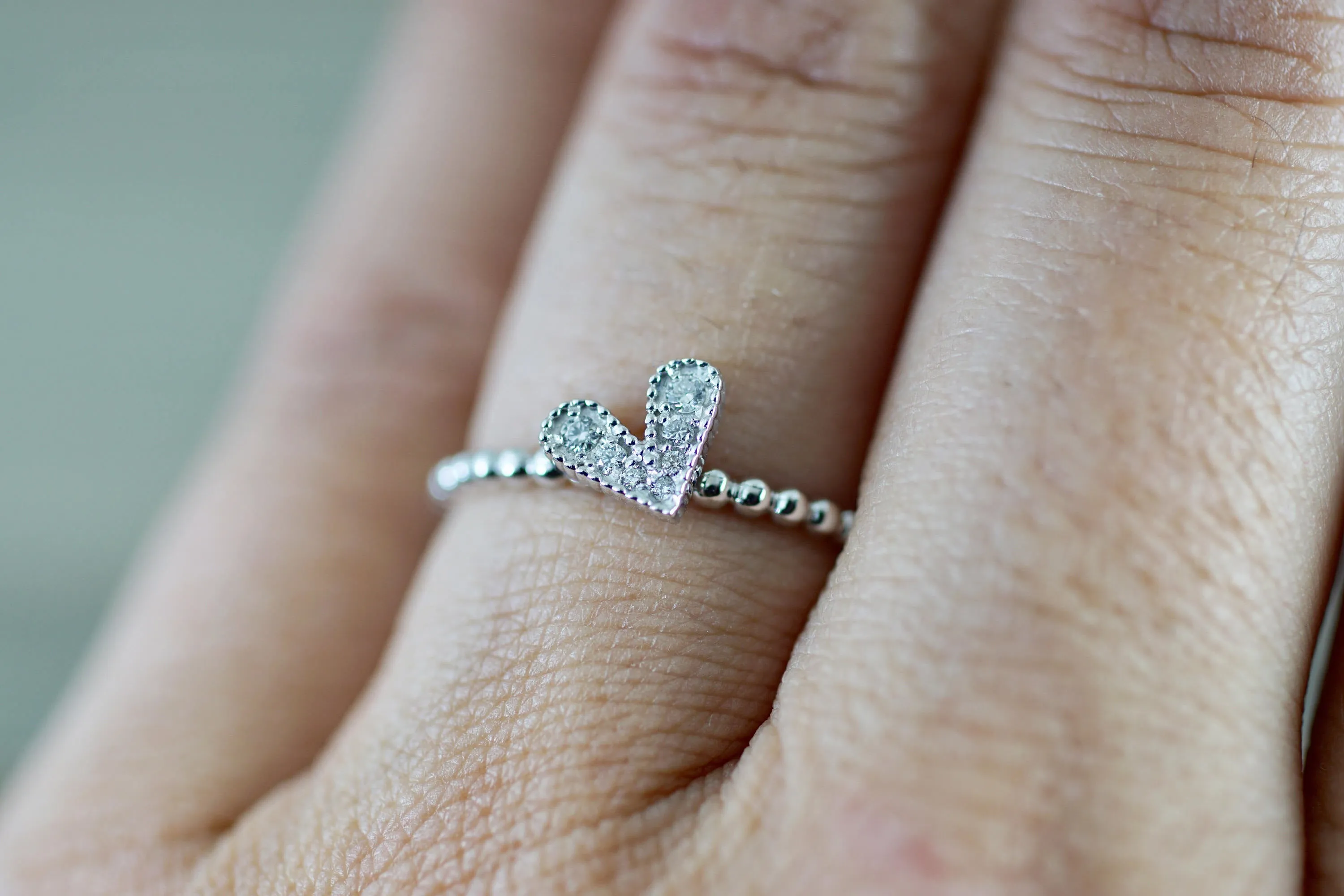 14k White Gold Dainty Heart Ring With Round Cut Diamonds Bead Design Promise Ring Anniversary Band Vines Filigree Milgrain Etchi