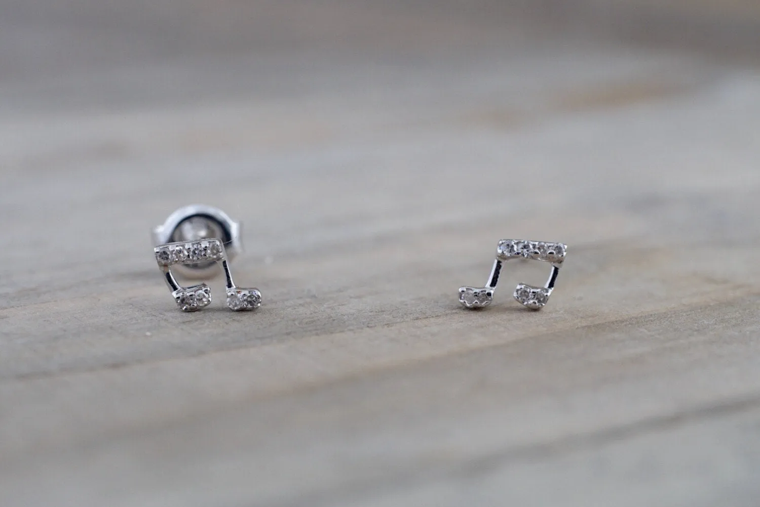 14k White Gold Music Note Earring Studs Stud Band