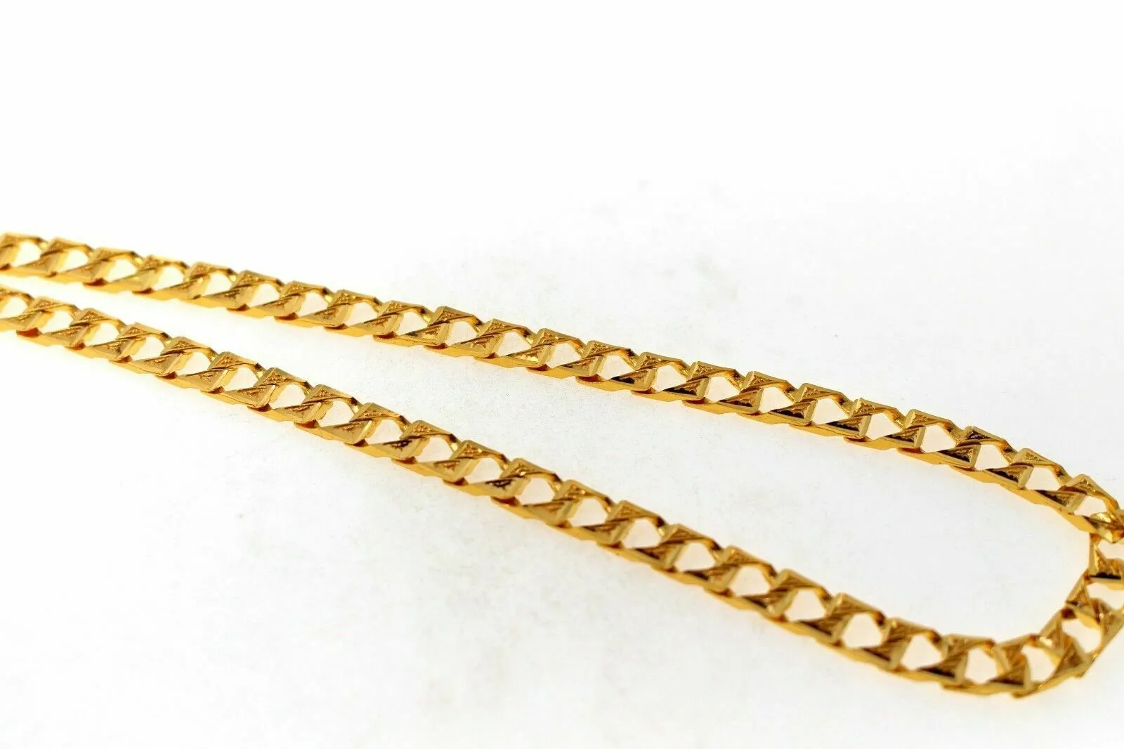 22k Chain Gold Solid Yellow Elegant Simple Cuban Link Design Length 22 inch c624