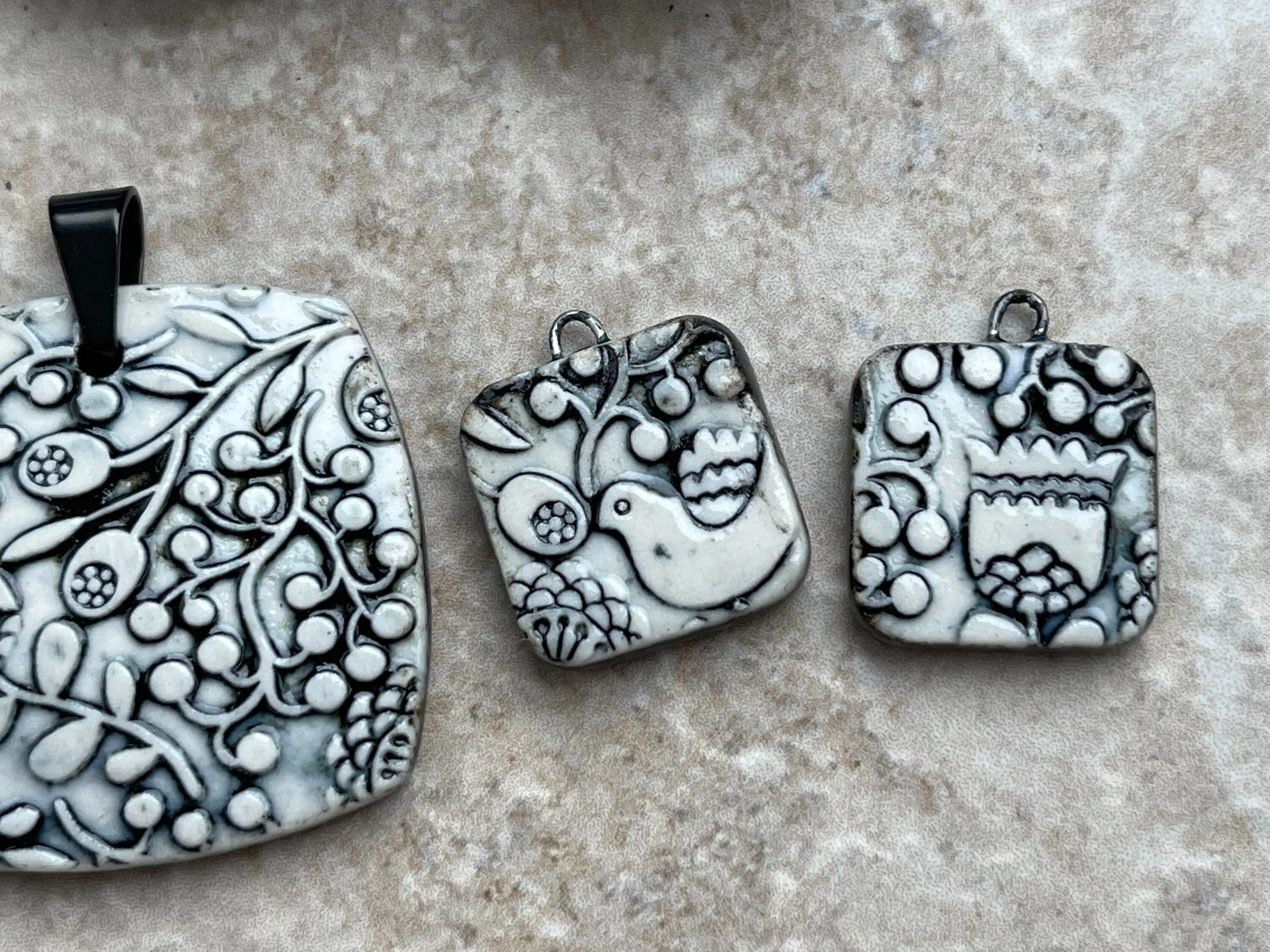 Black and White Tulip Pendant and Charms, Scandinavian Square Pendant, Porcelain Ceramic Pendant, Artisan Pendant, Jewelry Makin