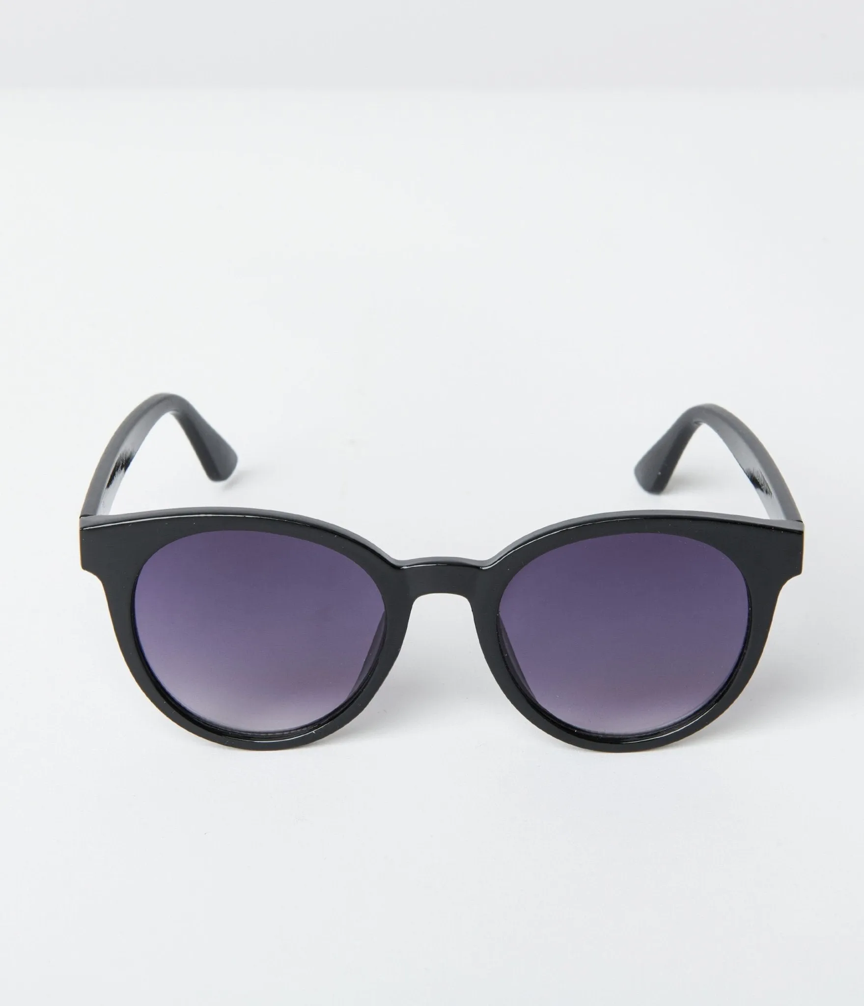 Black Tinted Round Sunglasses