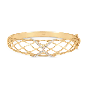 Dentelle Gold and Diamond Wave Bangle