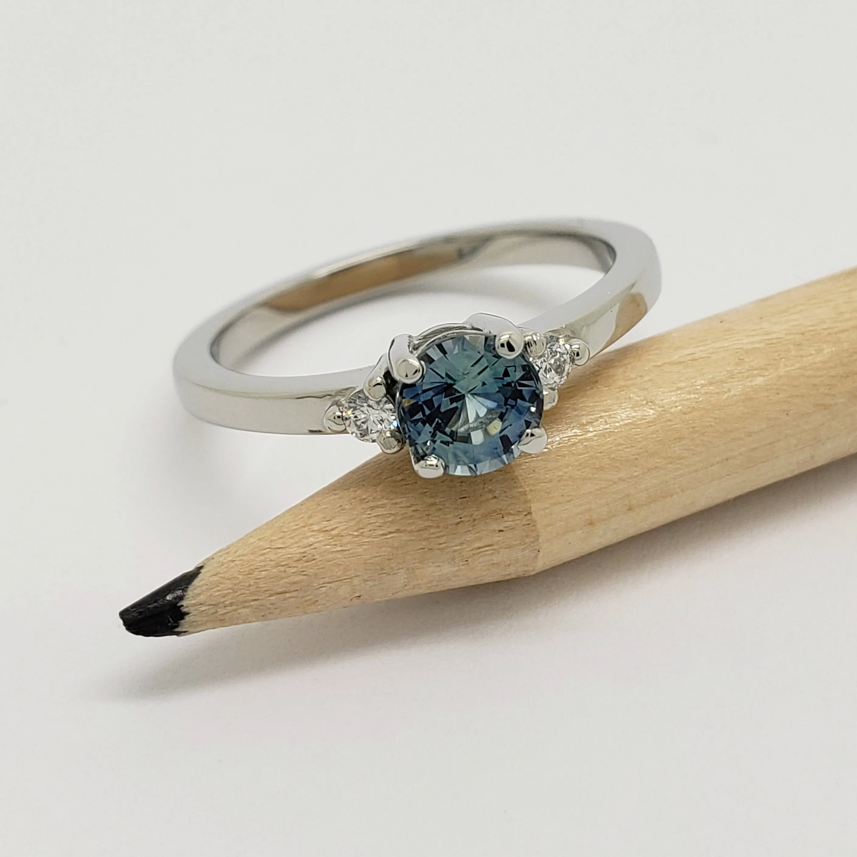 Moraine | Blue Montana Sapphire