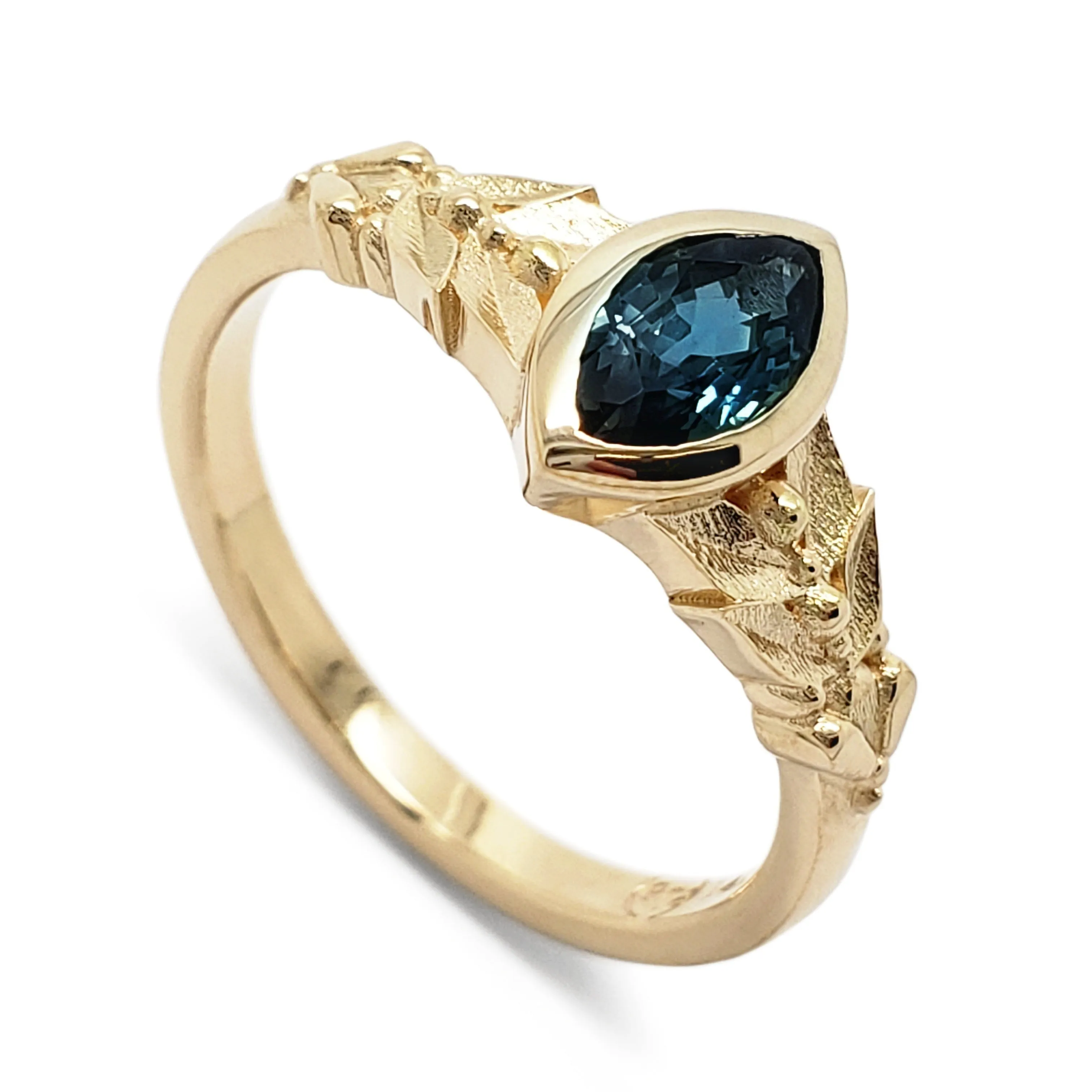 Oriana | Blue Sapphire