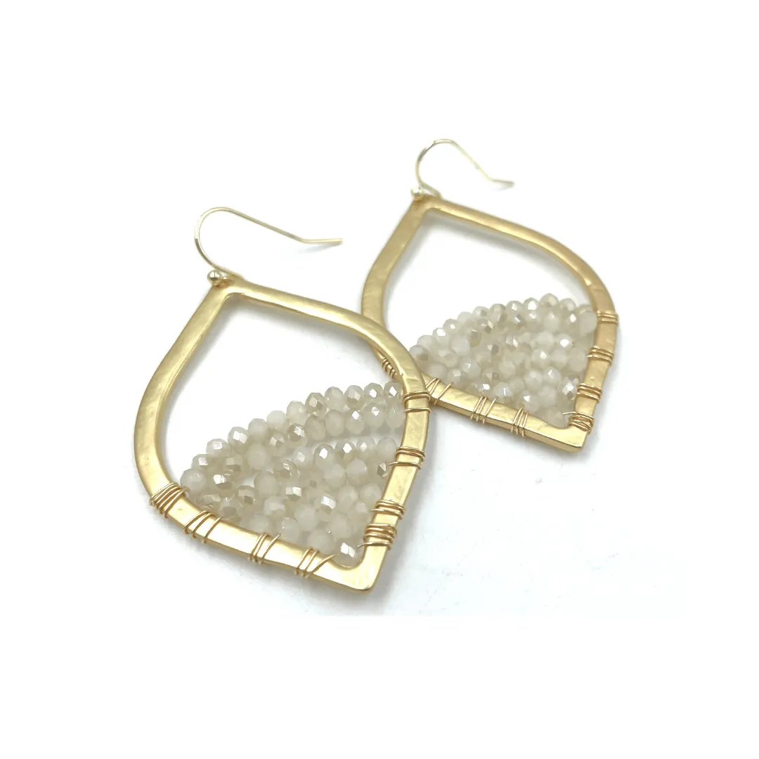 Stargaze Earring in Pale Champagne