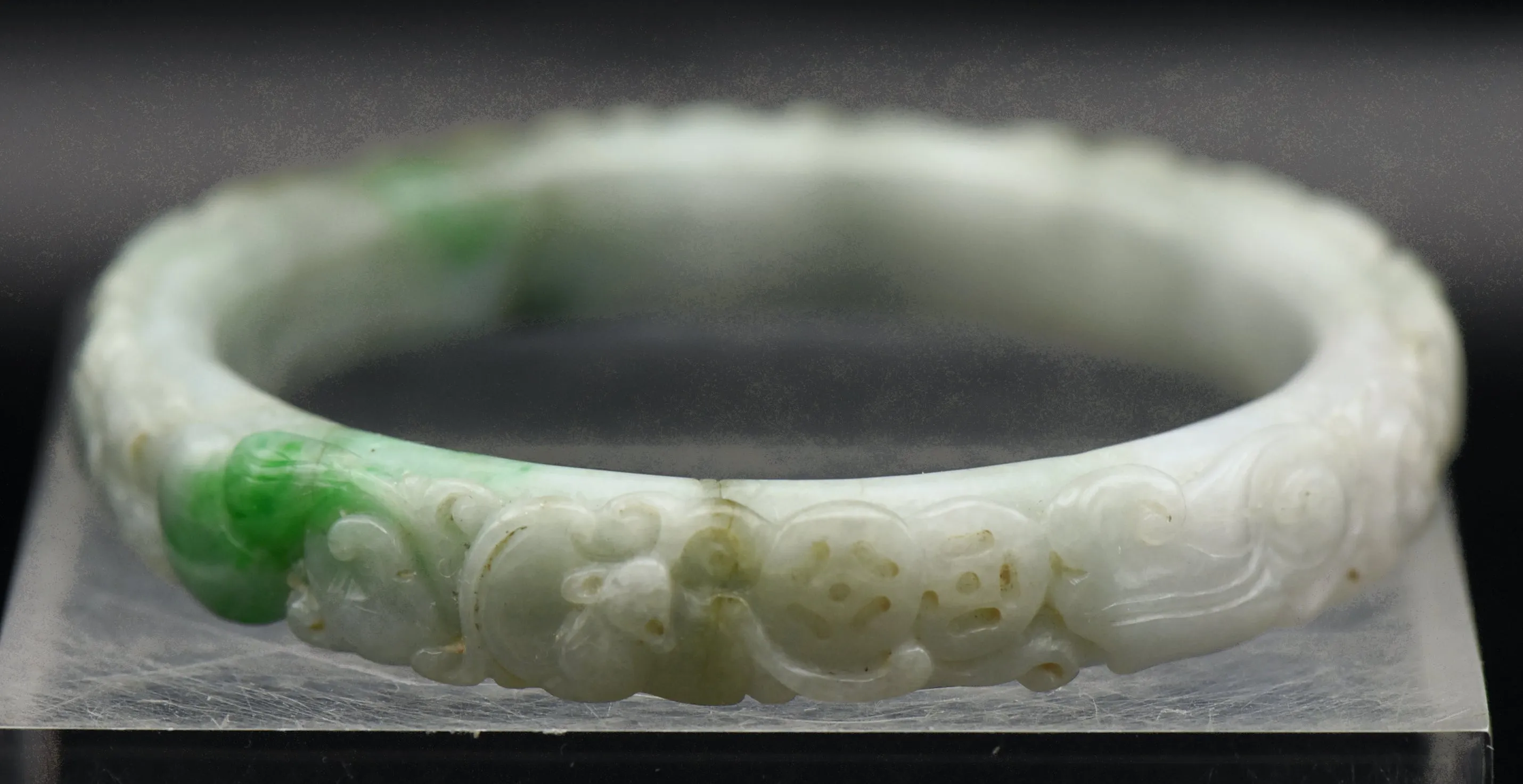 Vintage Carved Jade Bangle Bracelet