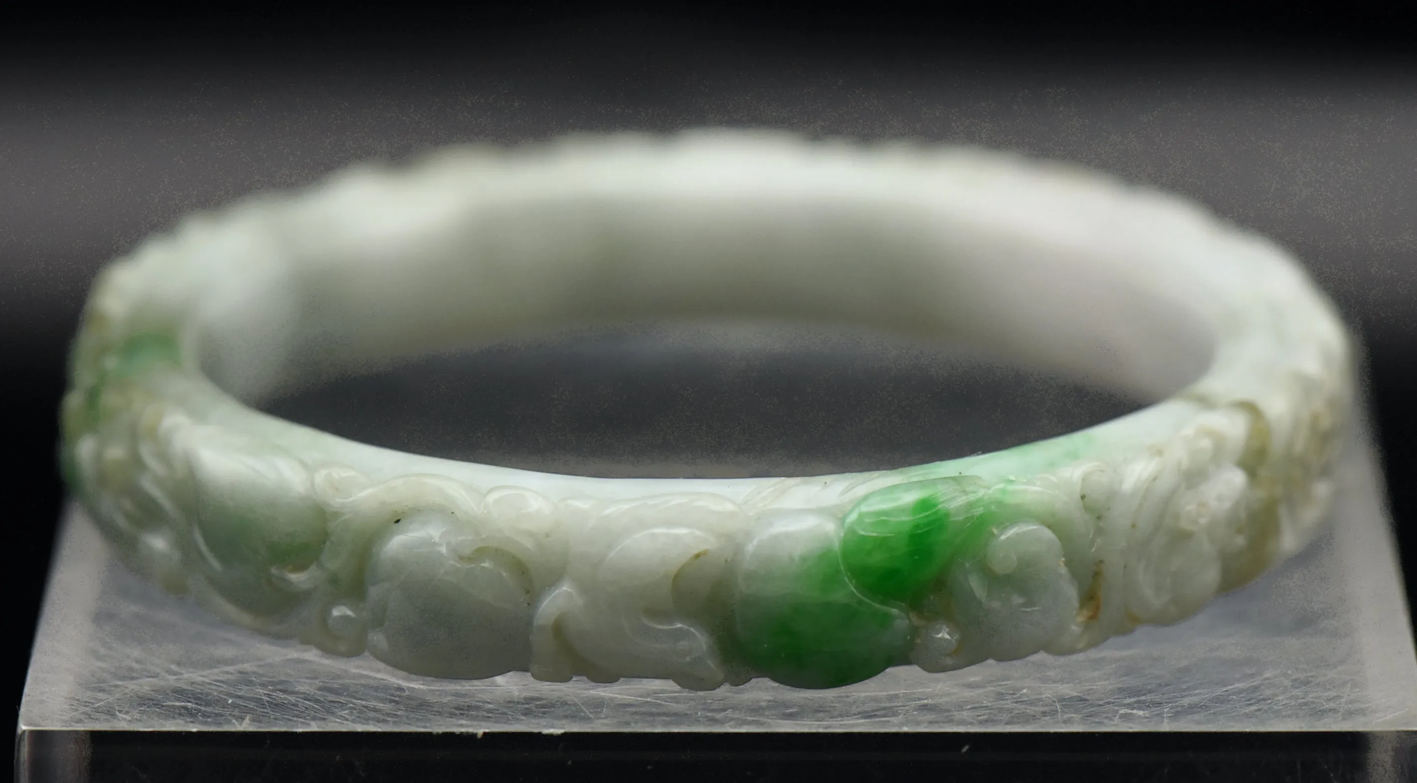 Vintage Carved Jade Bangle Bracelet