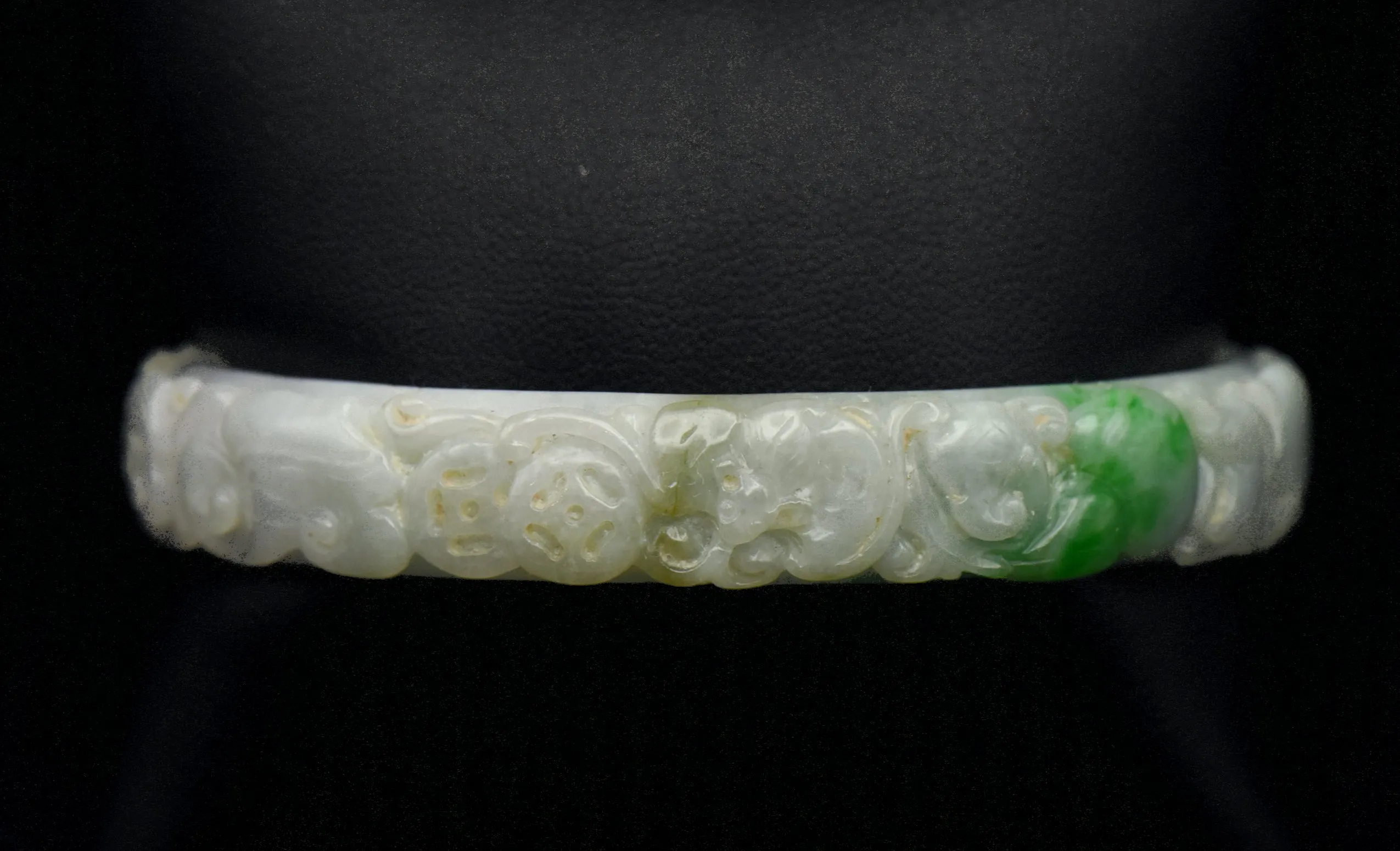 Vintage Carved Jade Bangle Bracelet