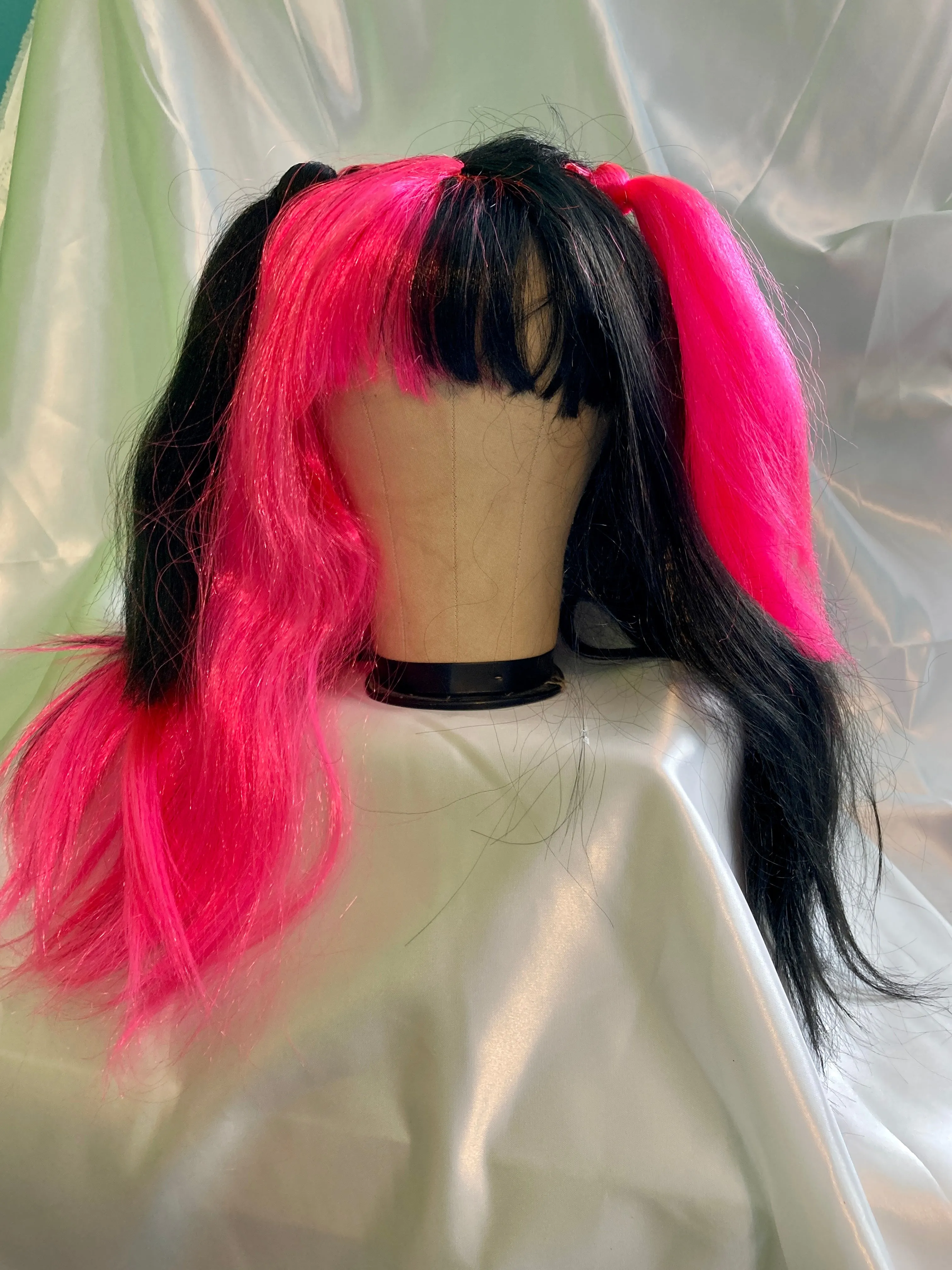 Women's Sweetheart Clown Wig Neon Pink & Black